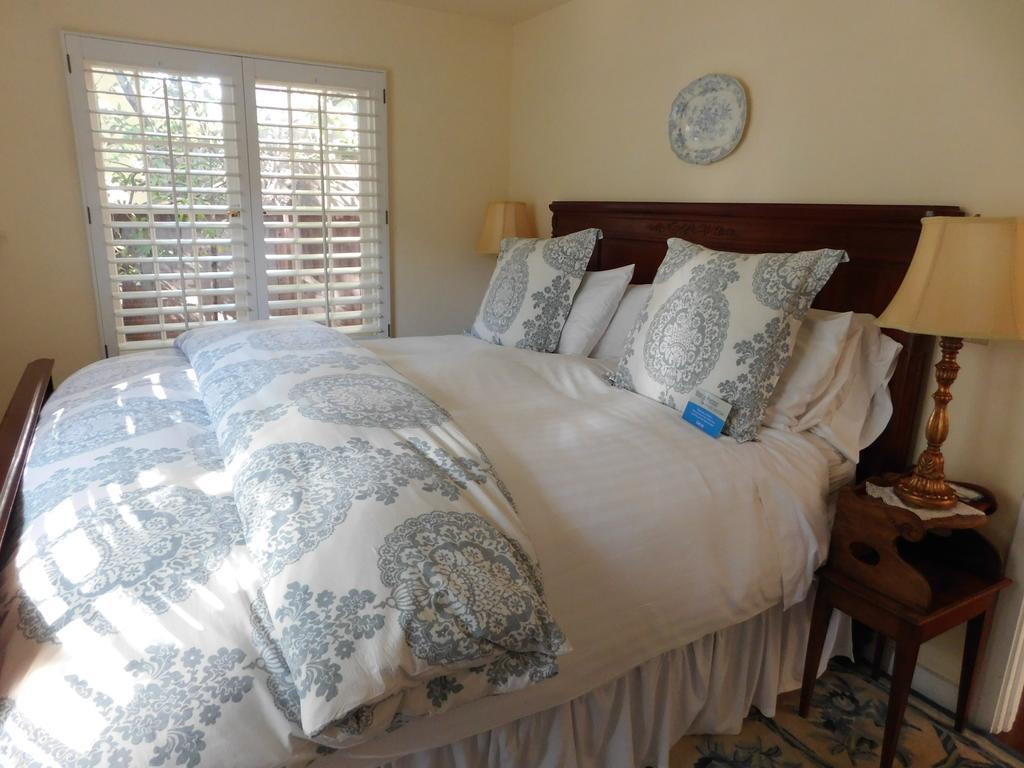 Lincoln Green Inn Carmel-by-the-Sea Esterno foto