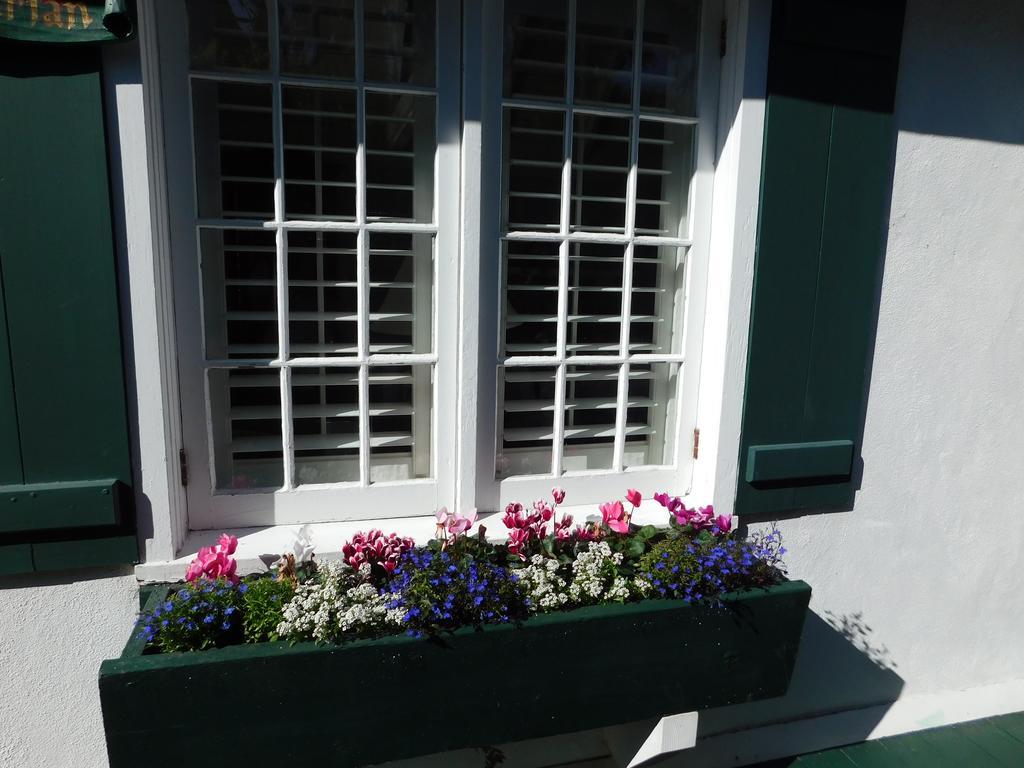 Lincoln Green Inn Carmel-by-the-Sea Esterno foto